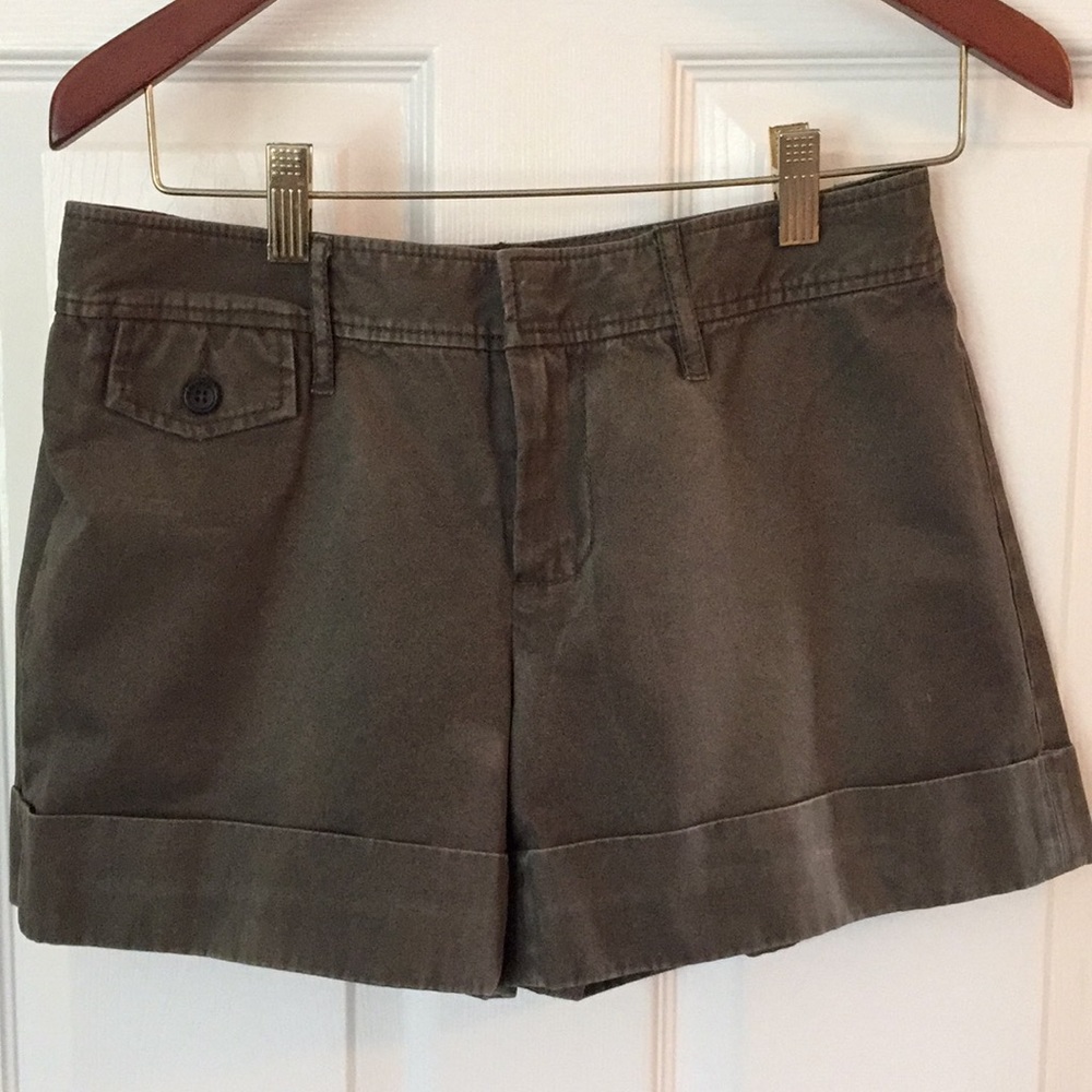 Banana Republic green shorts